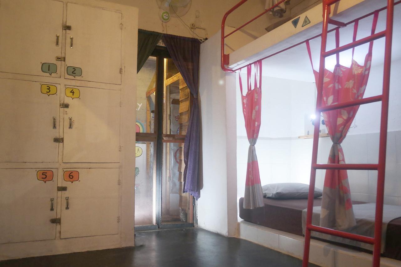 Abrakadabra! Artbnb Yogyakarta Ngoại thất bức ảnh
