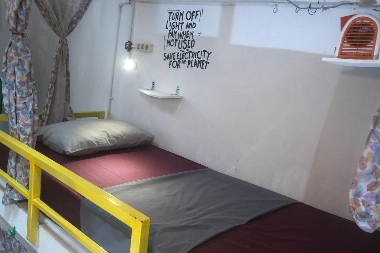 Abrakadabra! Artbnb Yogyakarta Ngoại thất bức ảnh
